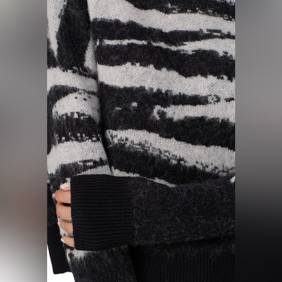 All Saints Ture Crewneck Sweater XS Used Condition - slight pilling - Picture 4 of 9